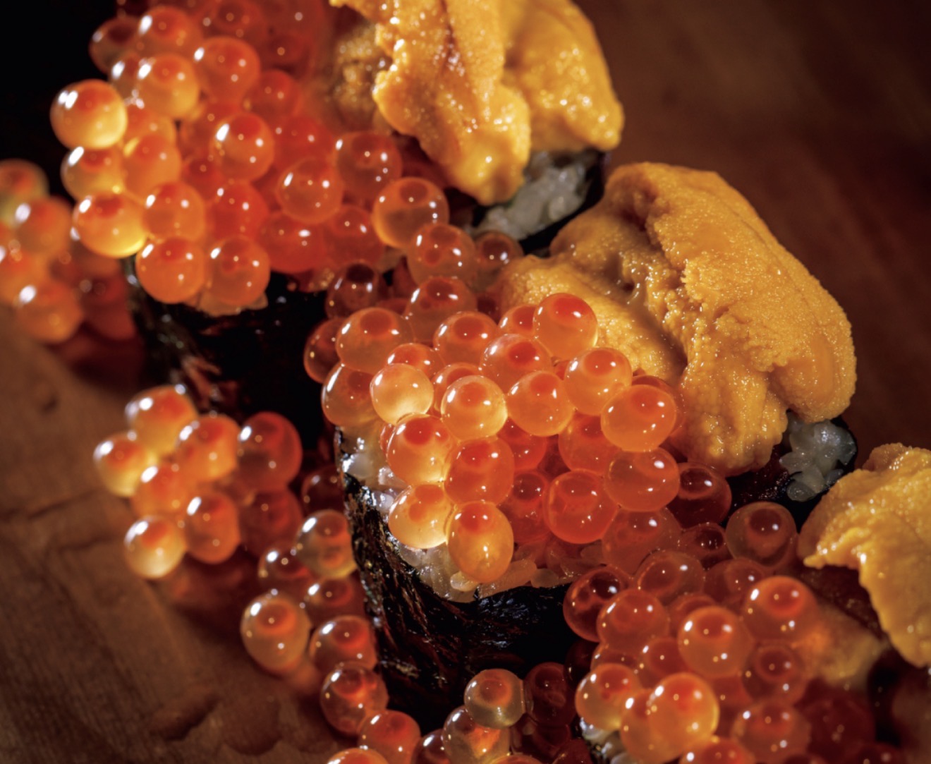 Uni and ikura sushi